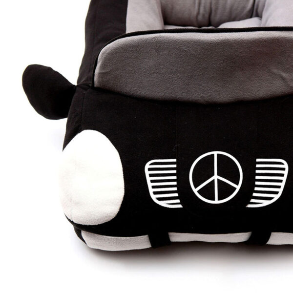 Car compartment for pet products - Image 2